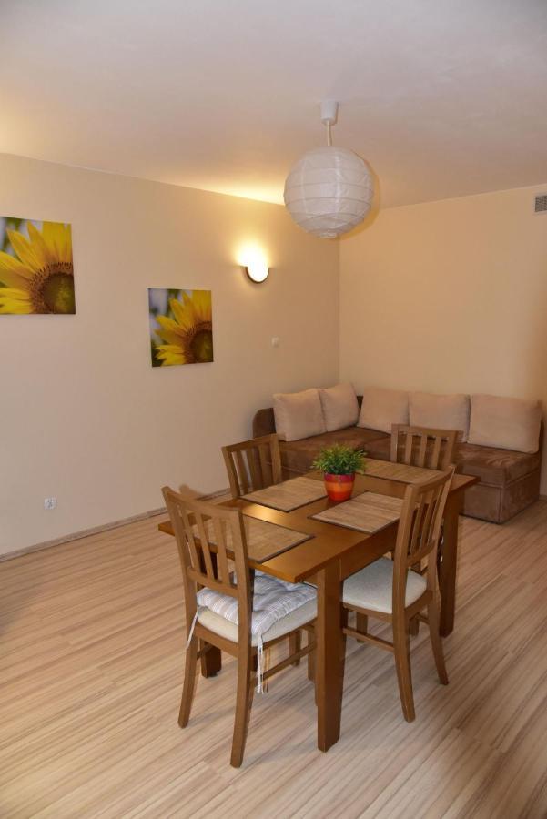 Apartament Sloneczny Brzeg Miedzyzdroje Luaran gambar
